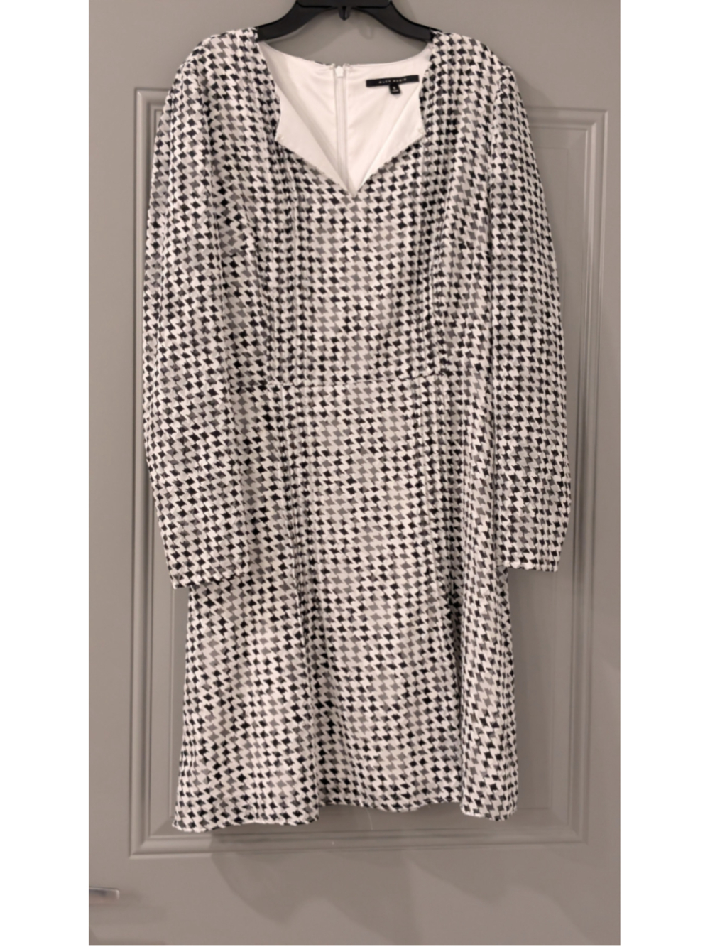 Women's Alex Marie Houndstooth Long Sleeve Dress, Size 6, Black and White